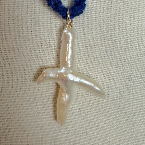 Free People Ariana Ost Easy Does It Pearl Cross Strand Necklace Bohemian Beach - Picture 10 of 16